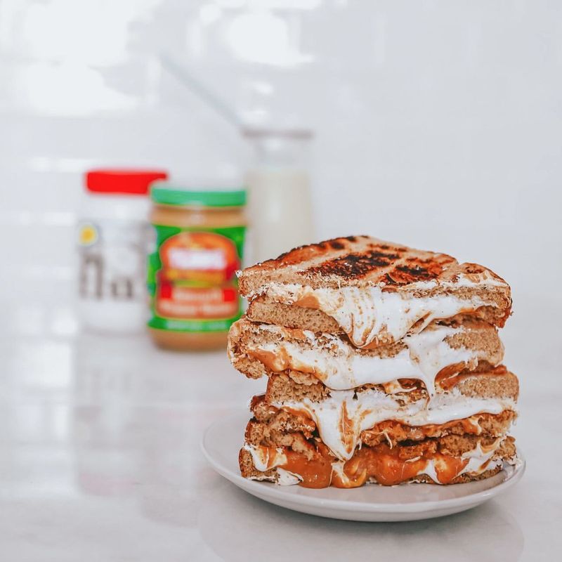 Massachusetts – Fluffernutter
