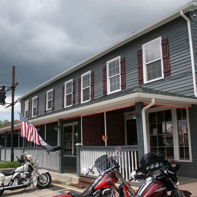 Michigan - New Hudson Inn (New Hudson)