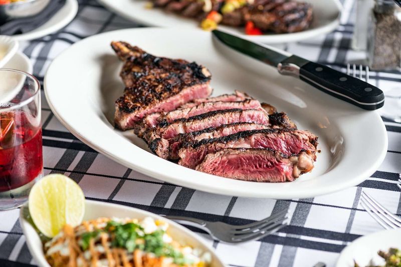 Gibsons Bar & Steakhouse