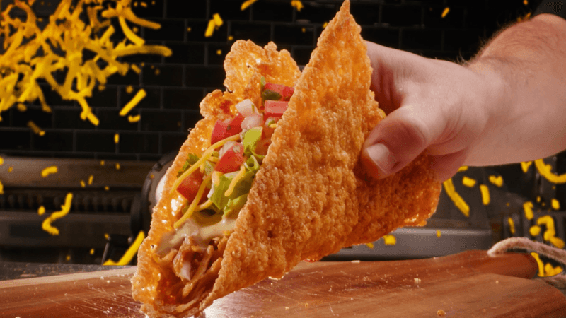 Taco Bell's Steak & Cheese Tacodilla