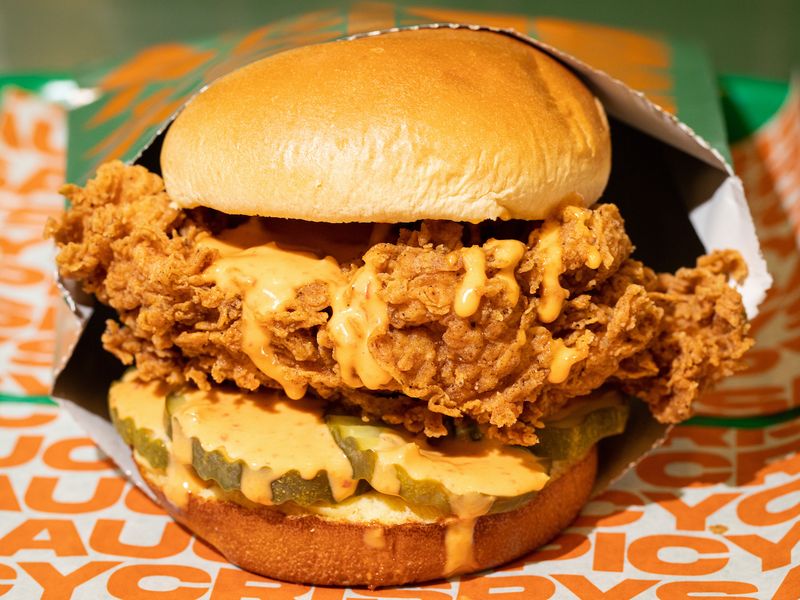 Fuku – David Chang and LeBron James' Spicy Chicken Sensation