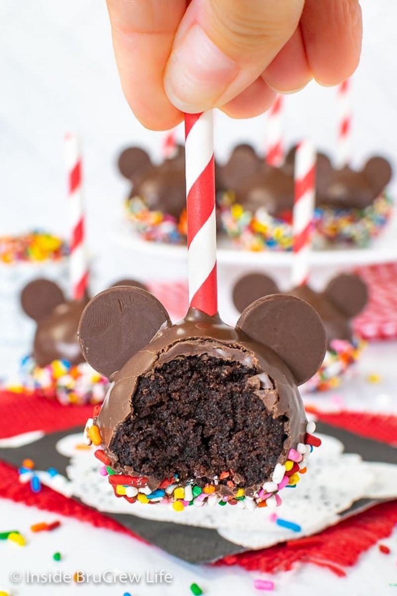 Mickey Cake Pops
