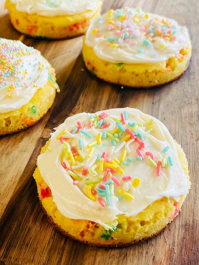 Mini Confetti Cakes