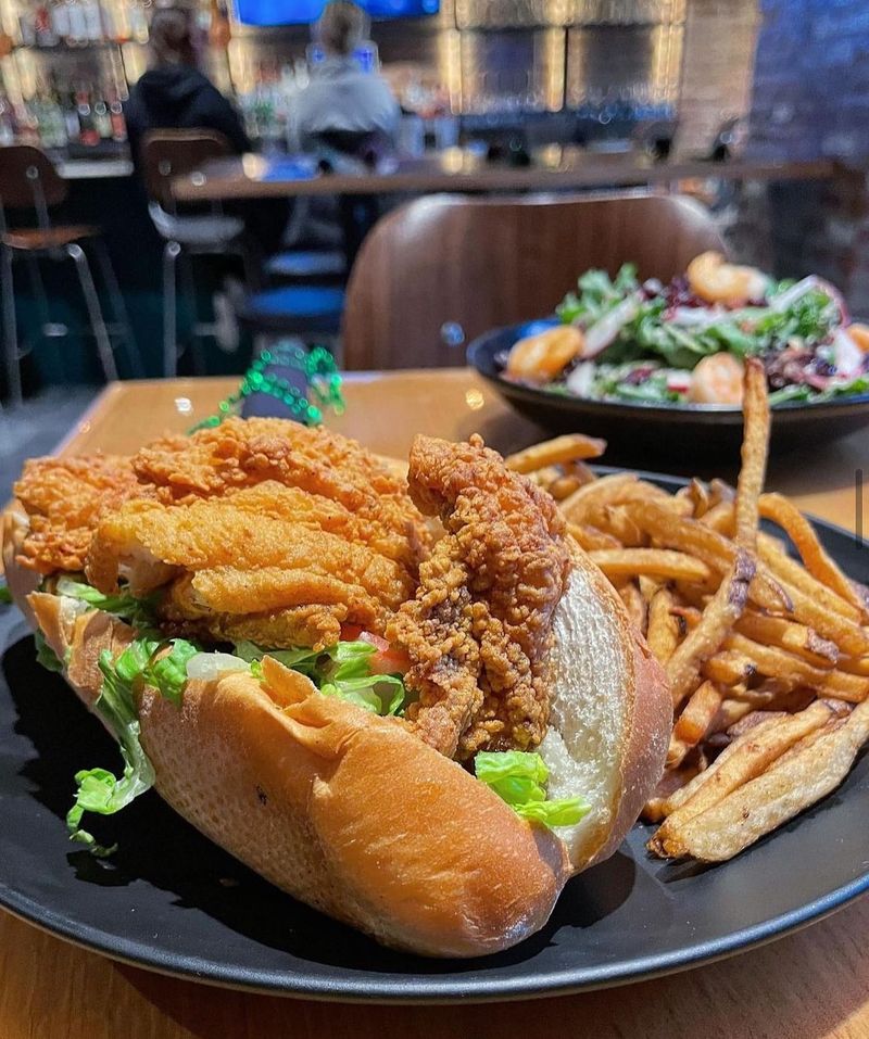 Mississippi – Fried Catfish Po’ Boy