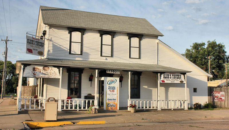 Nebraska – Glur’s Tavern (Columbus)