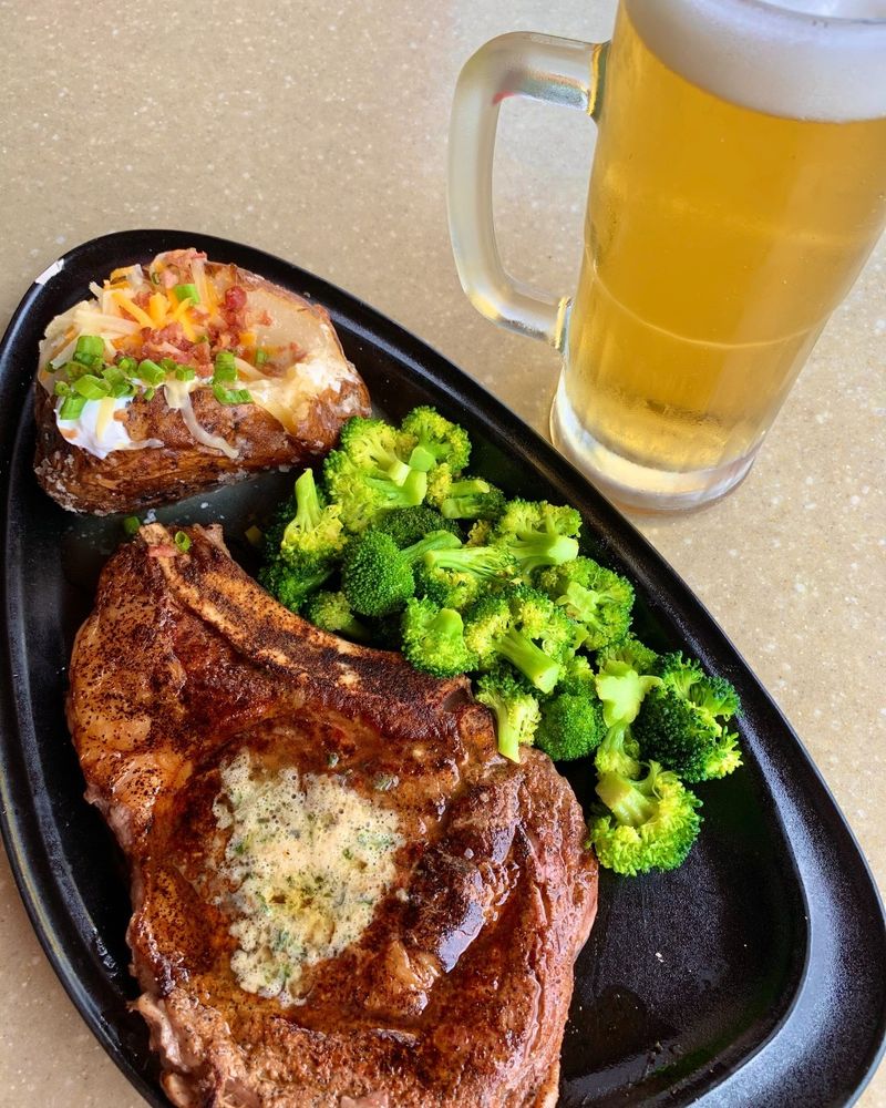 Outback Steakhouse: Australian-Inspired Ribeye Done Right