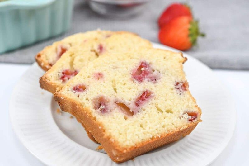 Strawberry Pound Cake Mini Loaves