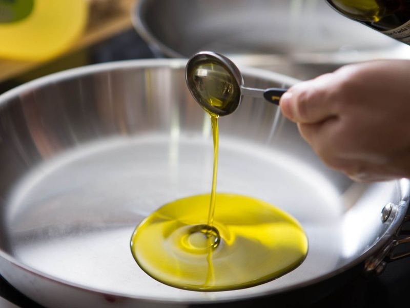Cooking at High Temperatures with Unhealthy Oils