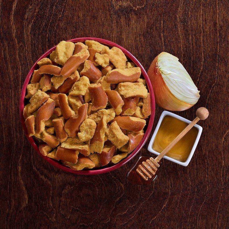 Snyder's Pretzels with Mustard: Crunchy Afternoon Ritual