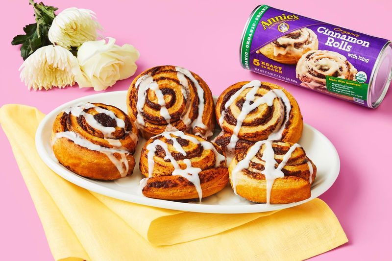 Annie's Organic Cinnamon Rolls