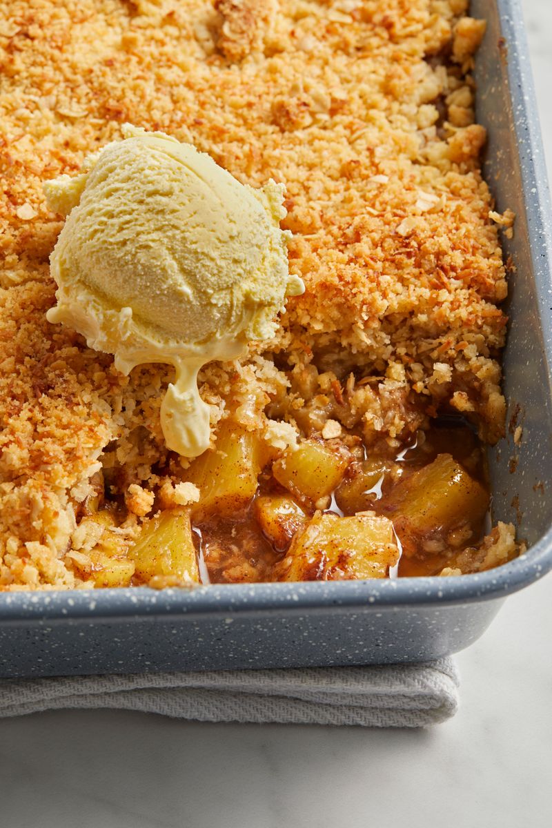 Pineapple Crumble