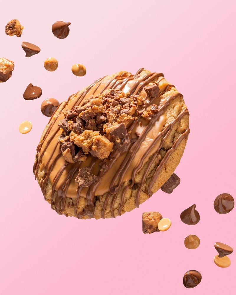 Peanut Butter Cup Brownie ft. Reese's