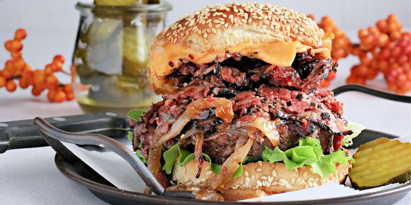 Pastrami Burger