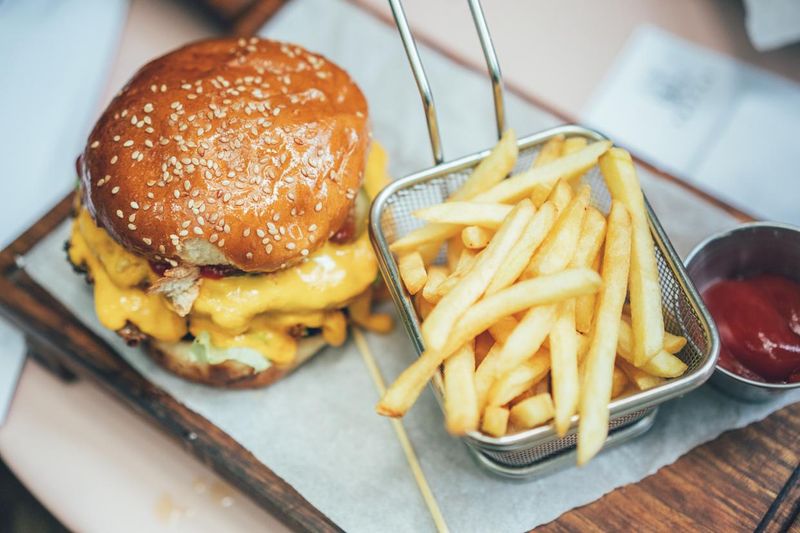 Heavy, Fatty Meals: The Digestion Energy Drain