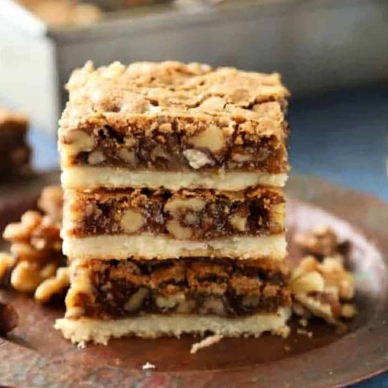 Maple Walnut Cookie Bars