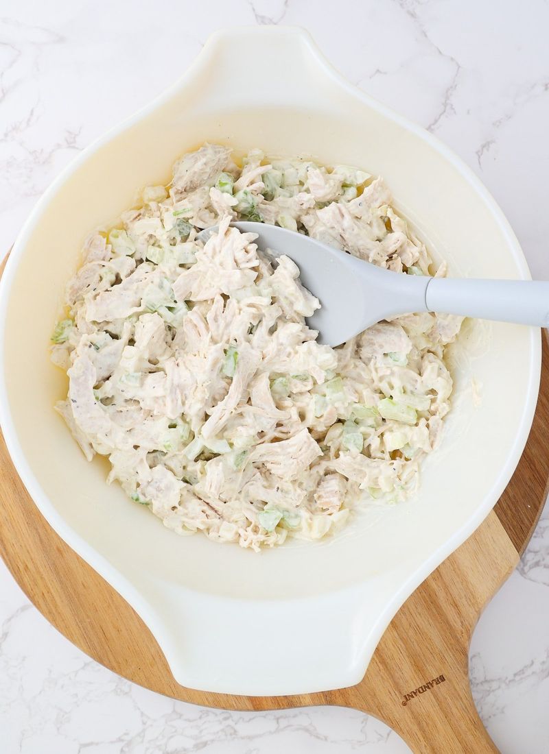 Salad with mayonnaise-based dressings (like tuna or chicken salad)
