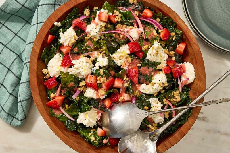 Strawberry & Kale Salad with Burrata