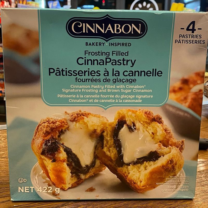 Cinnabon Frosting-Filled Cinnapastry