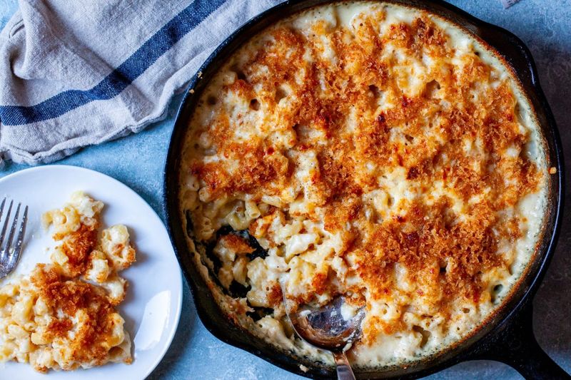 Gooey Mac and Cheese Bowls Empty Fast