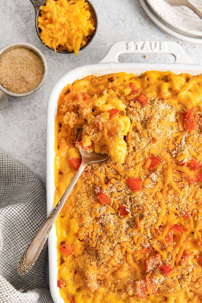 Southern Style Baked Mac And Cheese With Pimentos