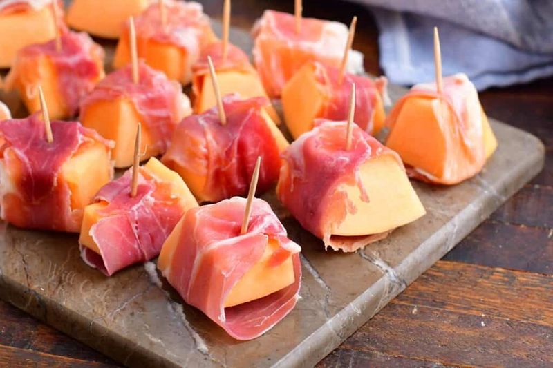 Chilled Melon Prosciutto Wraps