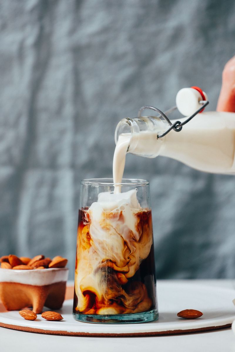 Avoid Artificial Creamers