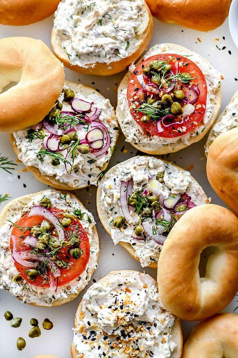 Bagels With Cream Cheese