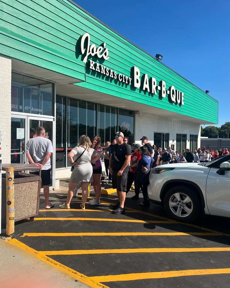 Kansas – Joe’s Kansas City Bar-B-Que (Kansas City)