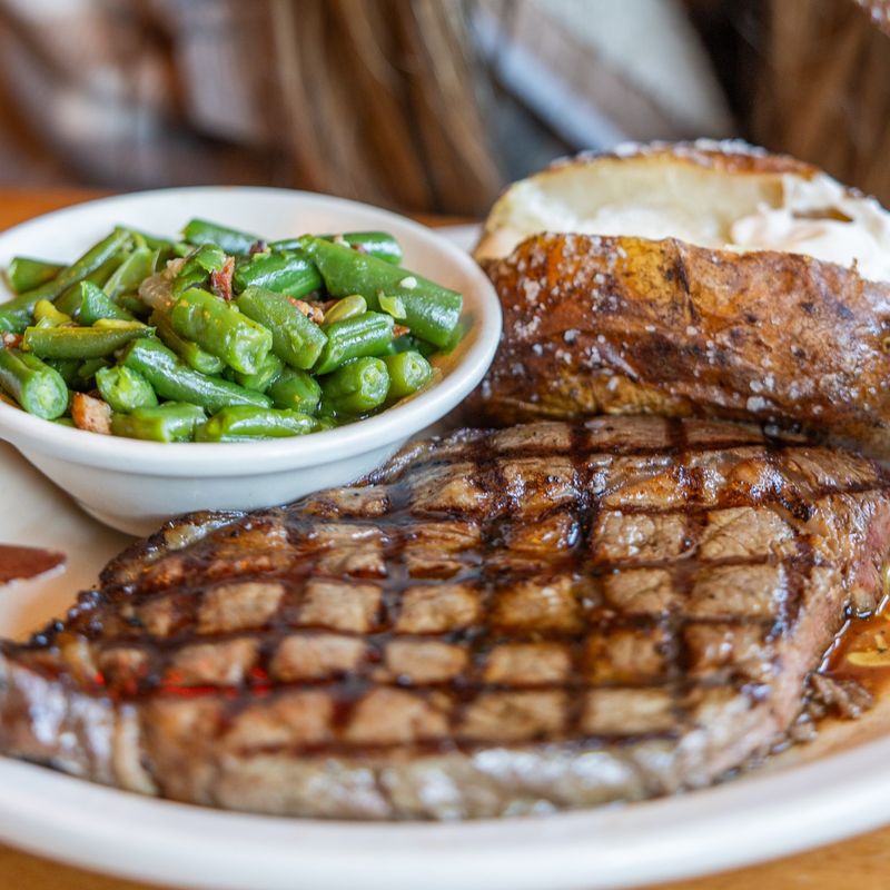 Texas Roadhouse: Sizzling Satisfaction at a Fair Price