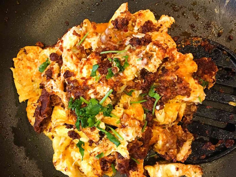 Spicy Chorizo con Huevos