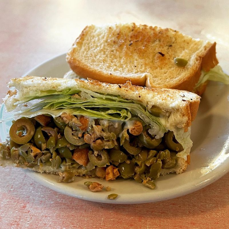 Olive Nut Sandwich
