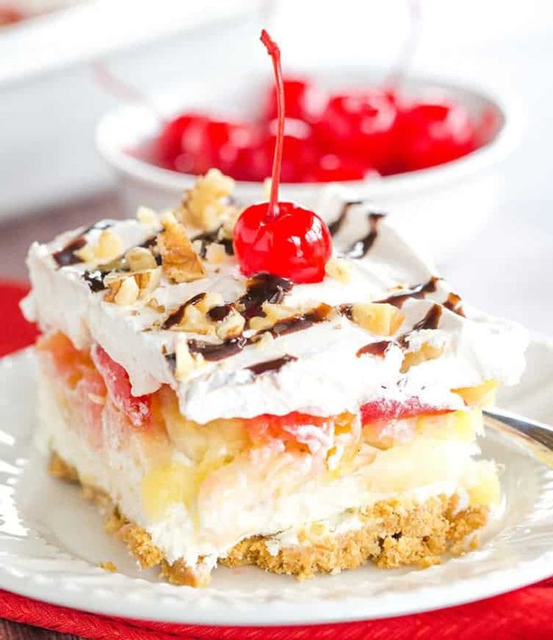 No-Bake Banana Split Bars