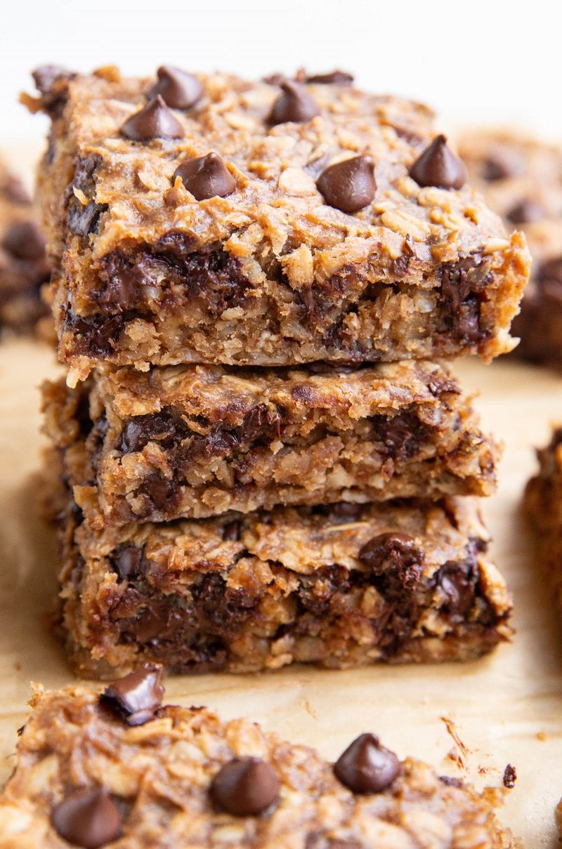 High-Protein Peanut Butter–Banana Oatmeal Bars