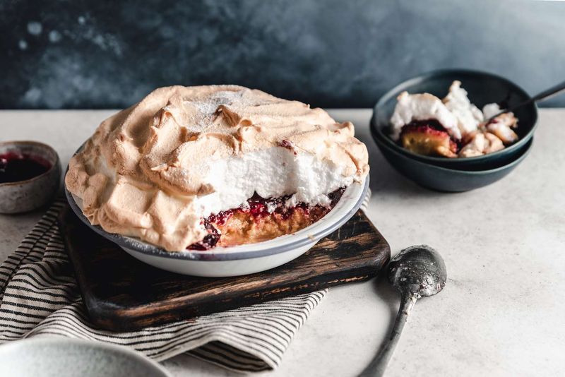 Queen of Puddings: A Royal Layered Legacy