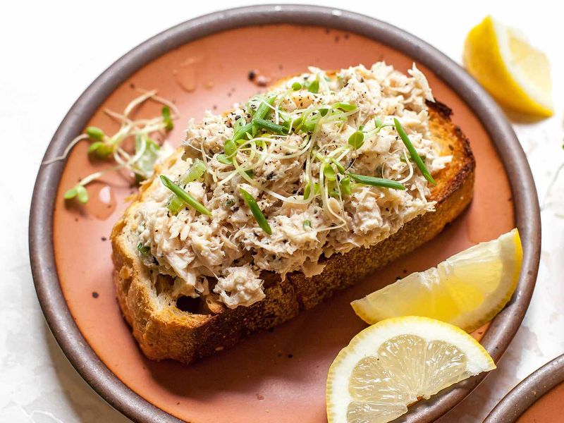 Tuna Salad with Greek Yogurt