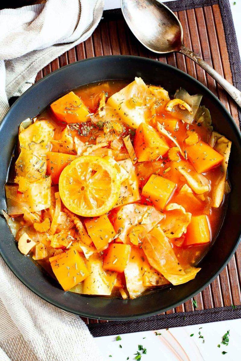 Mediterranean Cabbage Sweet Potato Soup