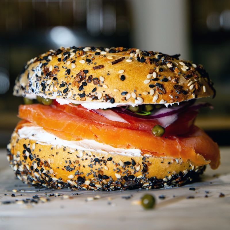 Washington – Smoked Salmon Bagel