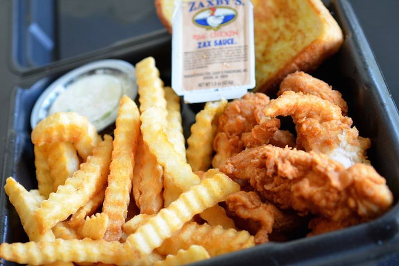 Zaxby’s – Crinkle-cut seasoned fries