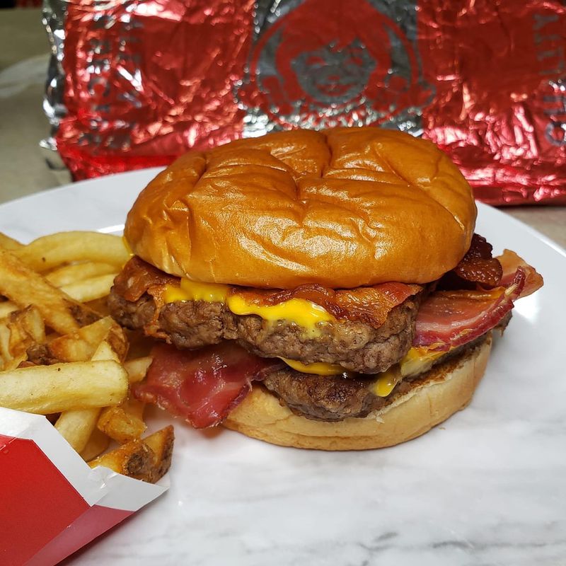 Wendy's Baconator