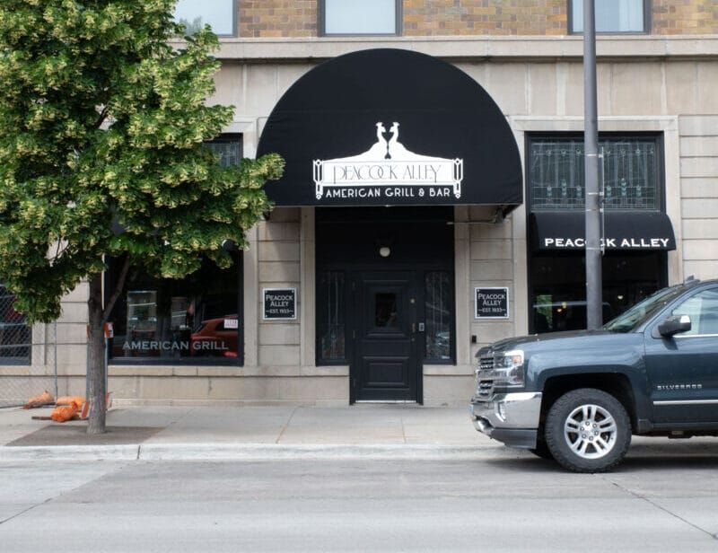 North Dakota – Peacock Alley (Bismarck)