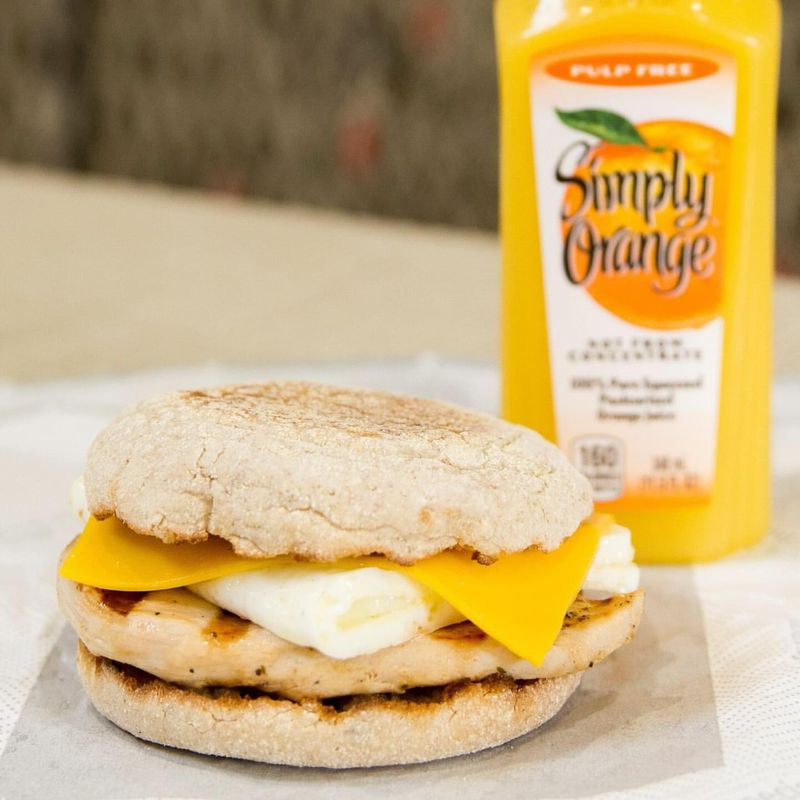 8 Guilt-Free Fast Food Breakfasts That Are Surprisingly Healthy and Delicious