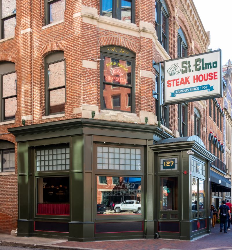 Indiana – St. Elmo Steak House (Indianapolis)
