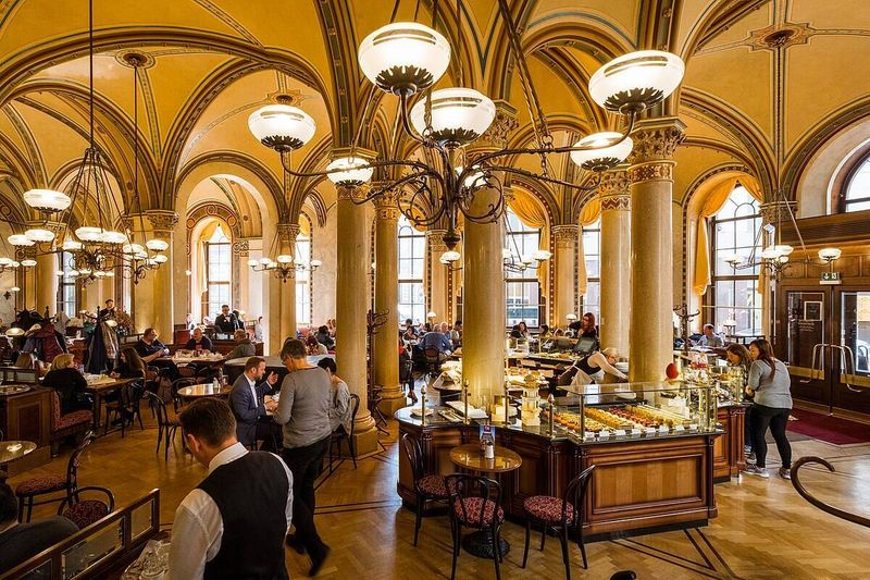 Café Central – Vienna's Intellectual Playground