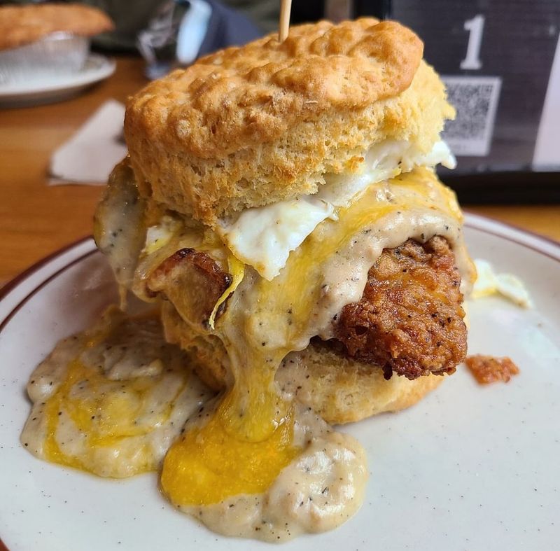 Oregon – Fried Chicken Biscuit