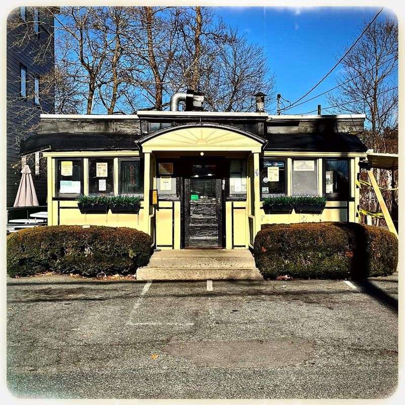Casey's Diner (Natick)