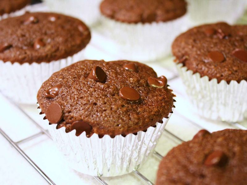 Chocolate Applesauce Cupcakes