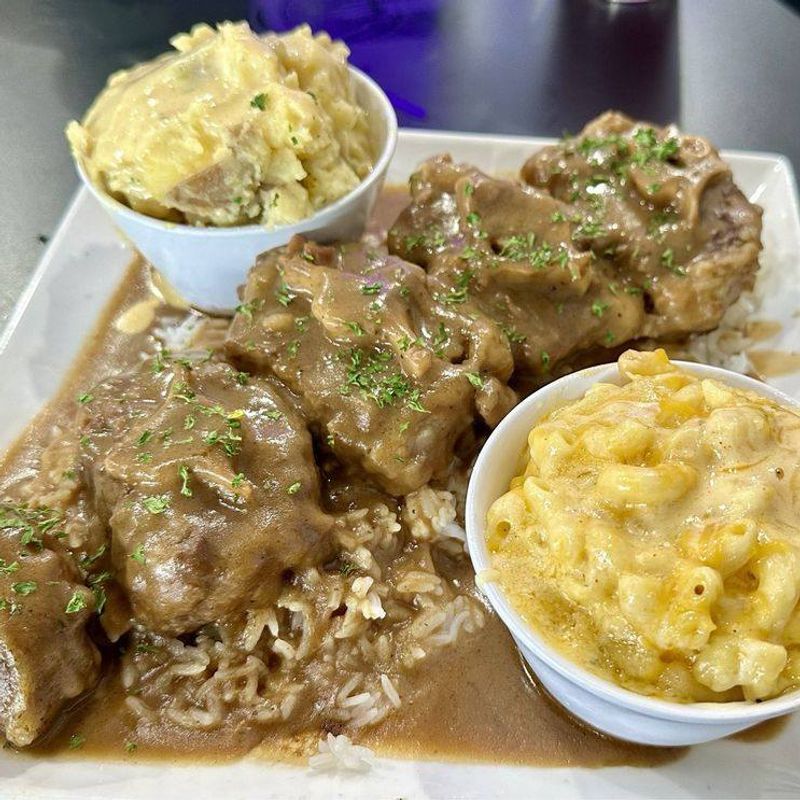 Aunt Bill's Soul Food Cafe in Katy