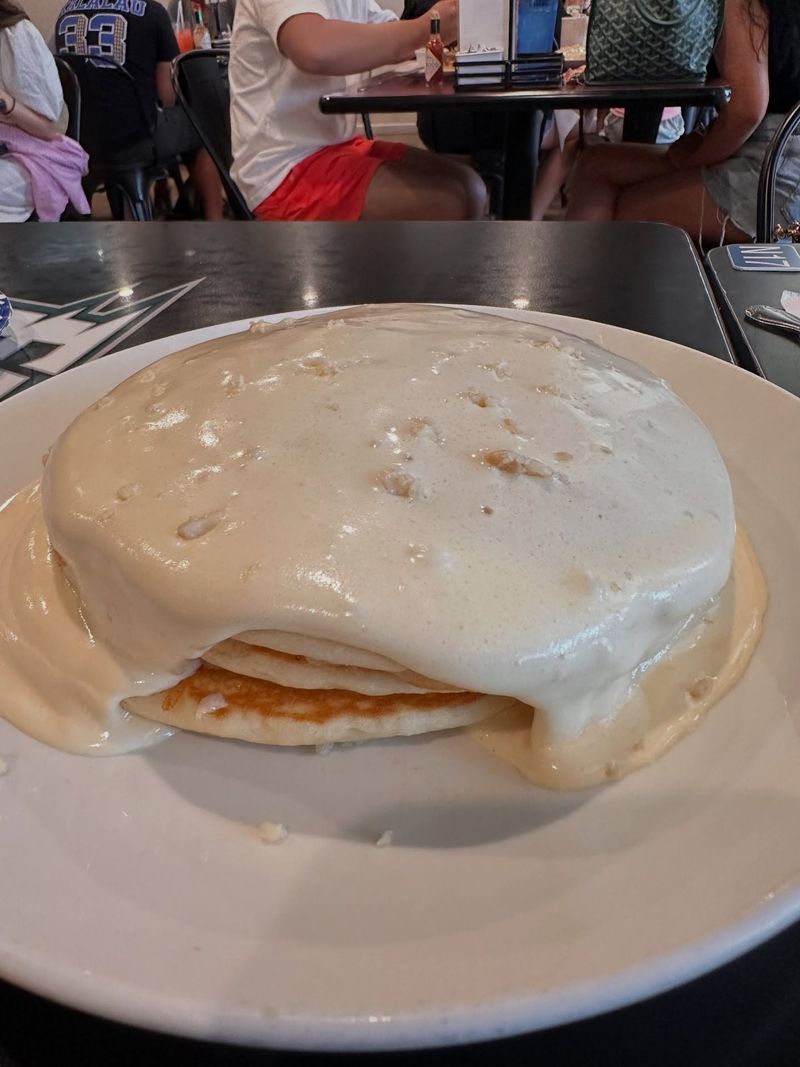 Boots & Kimo's Homestyle Kitchen (Kailua)