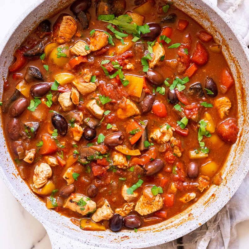 Mediterranean Chicken Skillet
