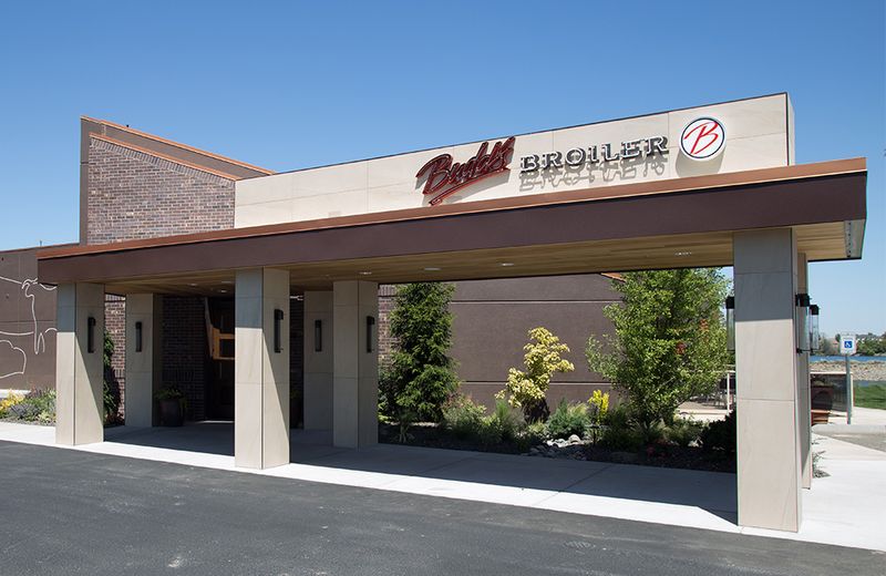 Budd's Broiler, Richland